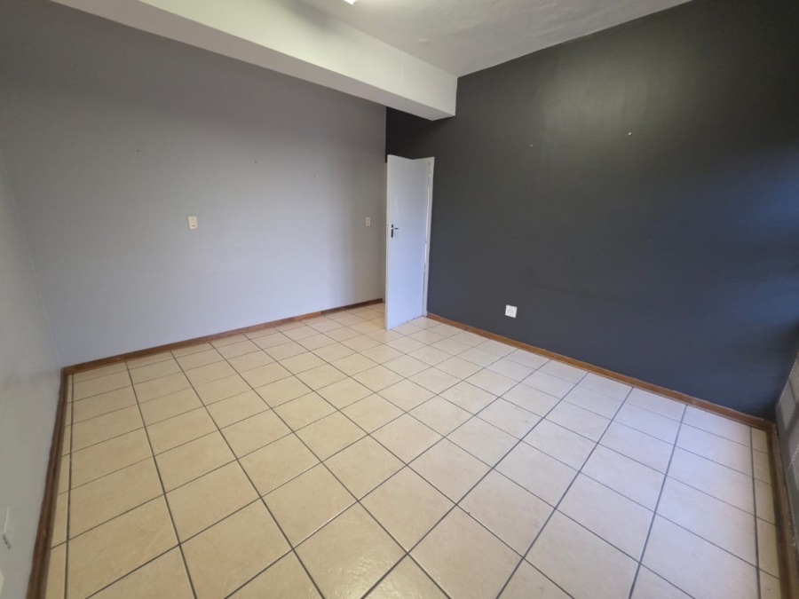 To Let commercial Property for Rent in Bethlehem Free State